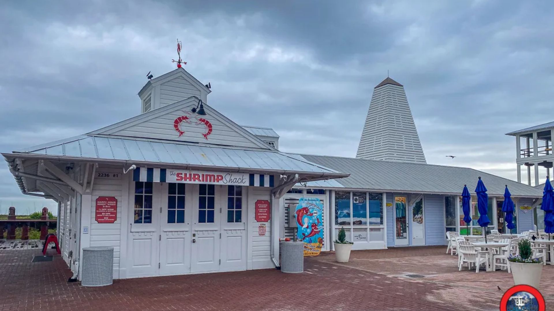 Beach Scene : Coleman Pavilion