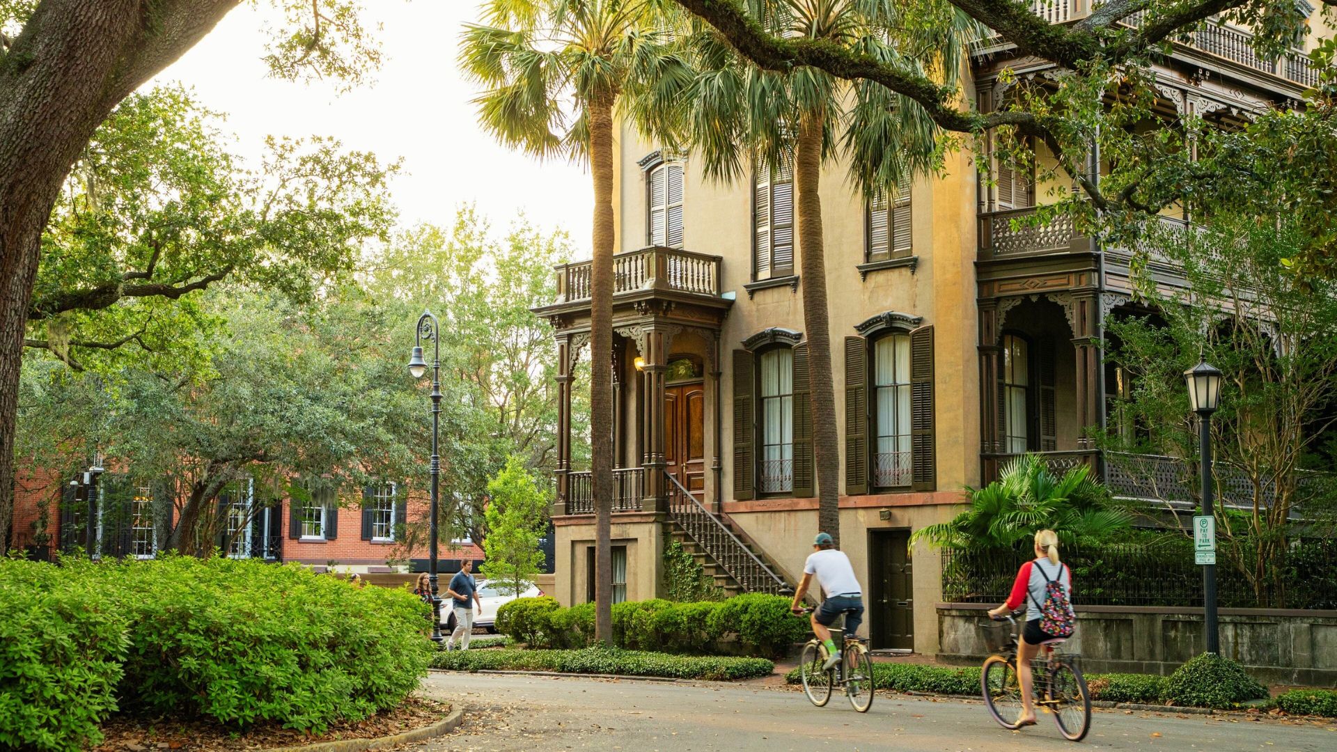 “ Savannah, Georgia ” is one of the Best Snowbird Locations