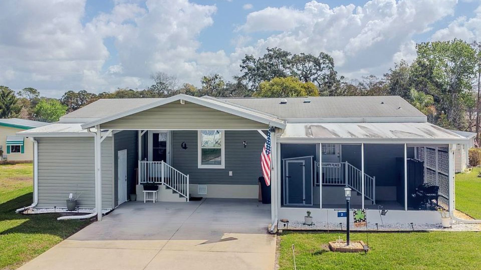 “ Leesburg, Florida” is one of the Best Snowbird Locations