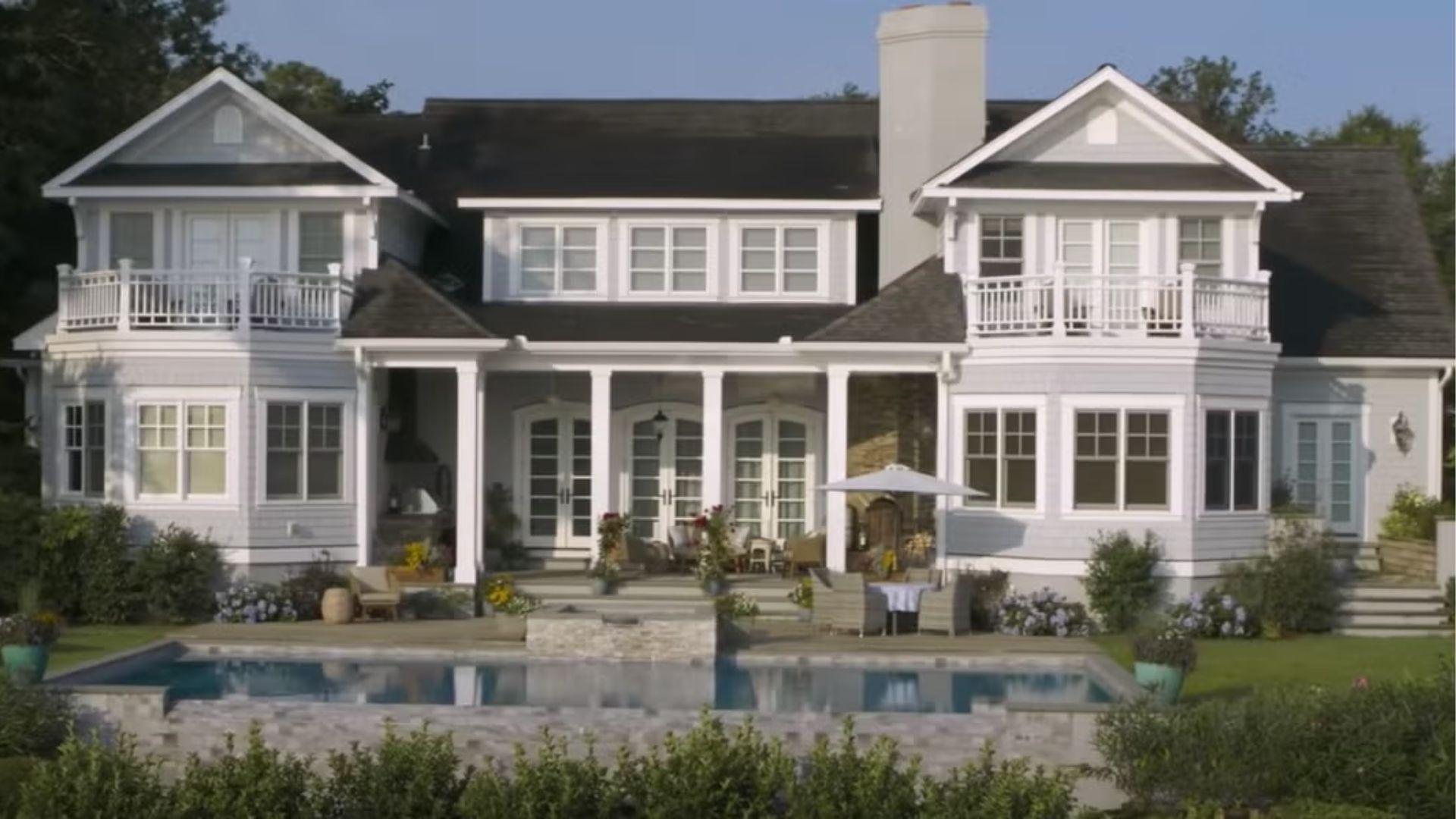 Iconic Cousins Beach house exterior filmed at private Wilmington NC waterfront home for TSITP.