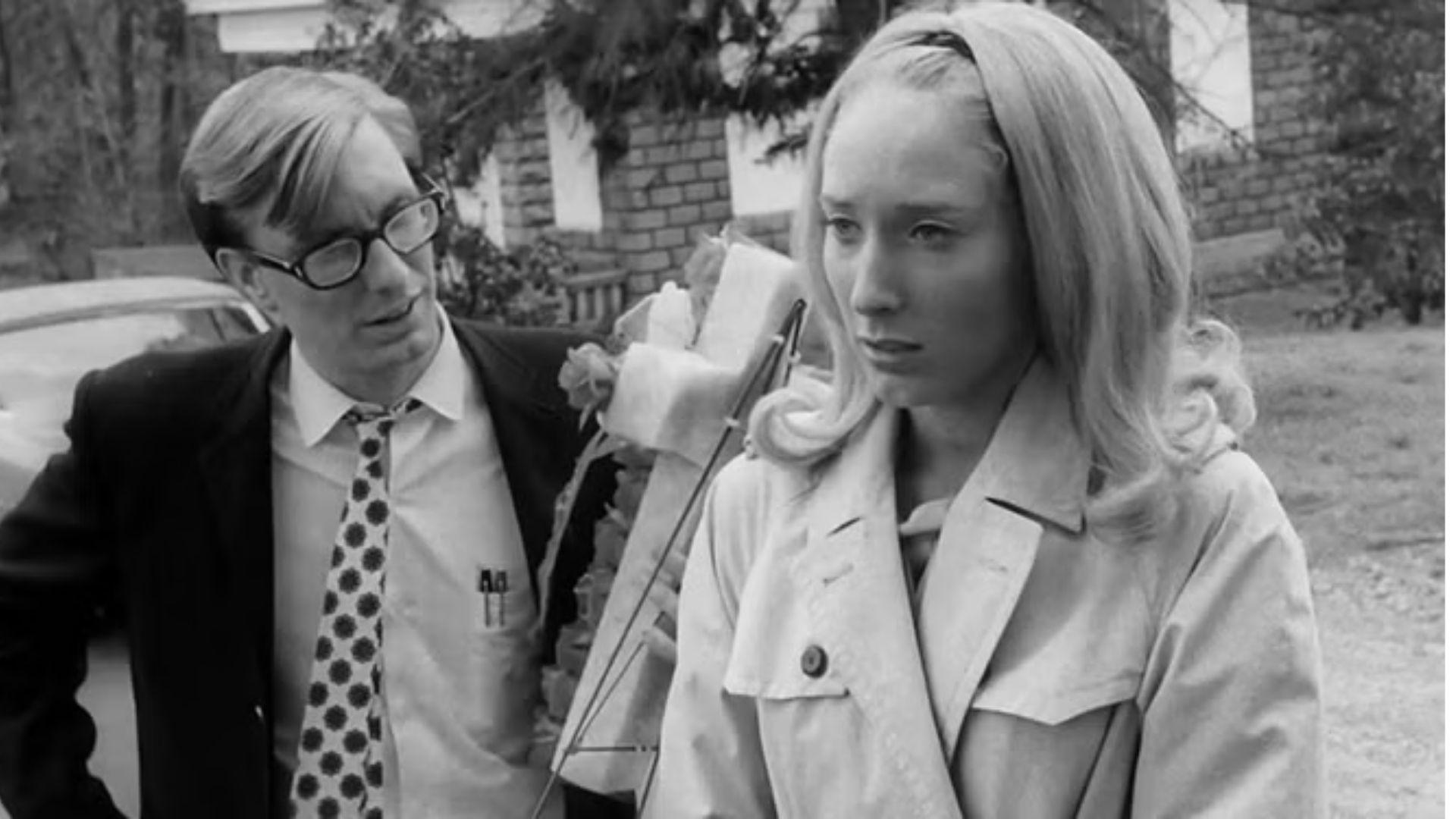 Opening Cemetery Scenes with Barbara and Johnny