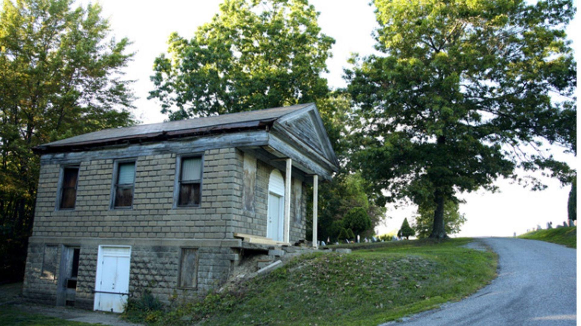 Jefferson Avenue Farmhouse Filming Site