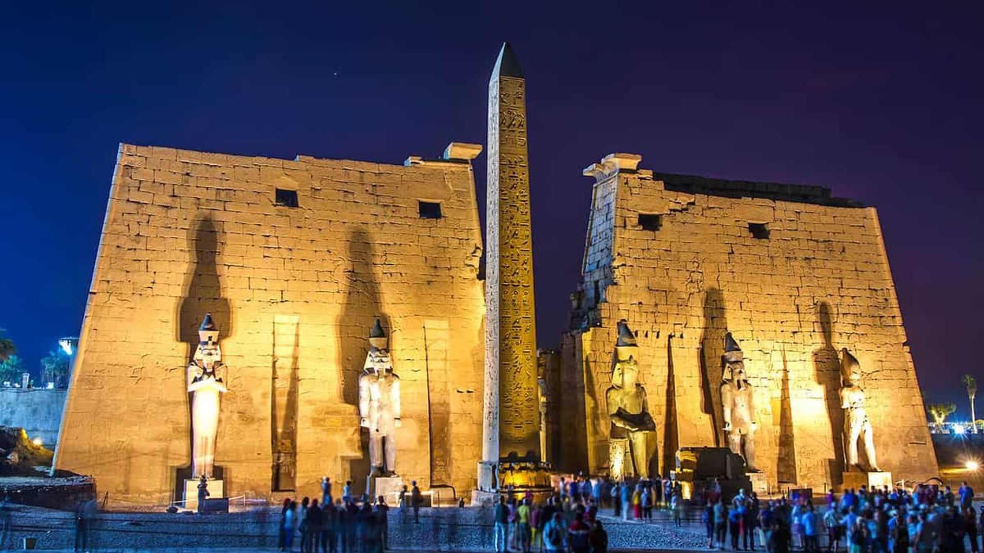 IMAGE OF LUXOR TEMPLE