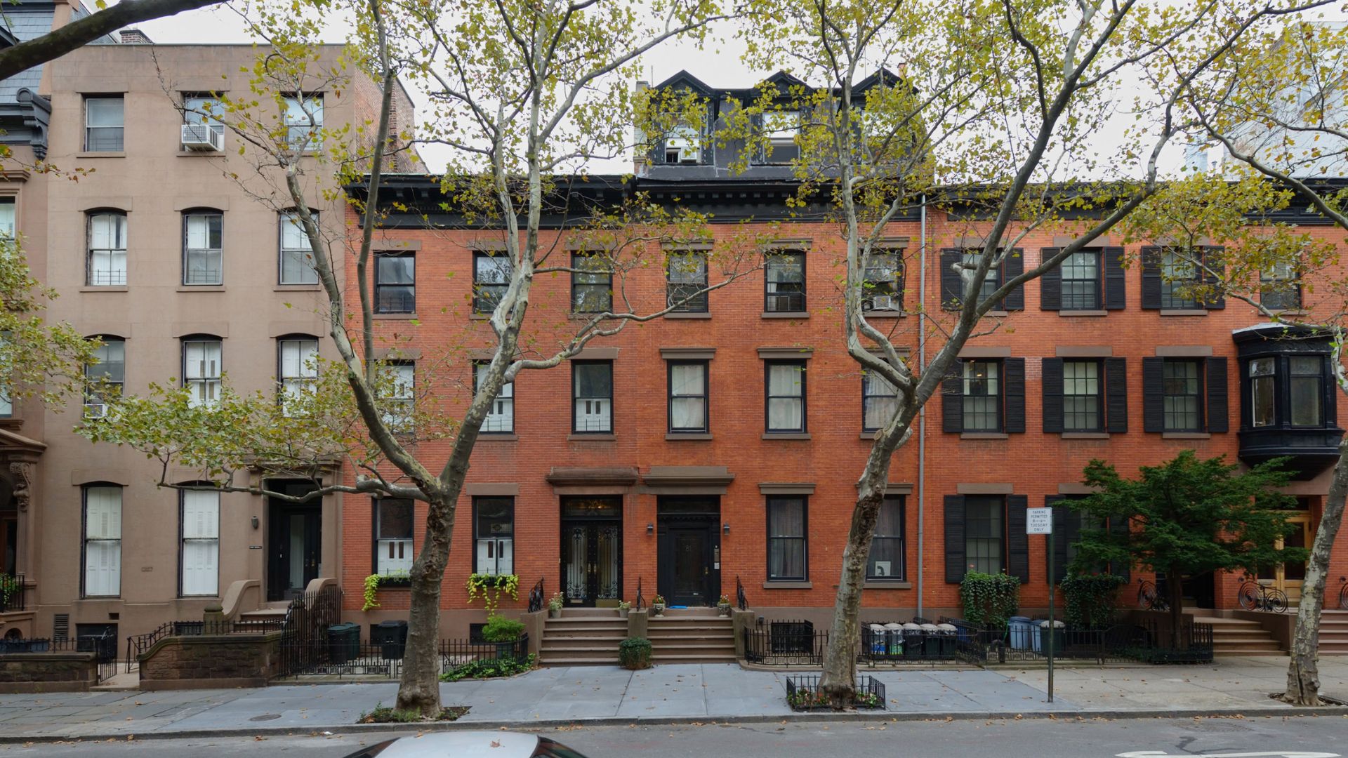  LOCATION OF BROOKLYN HEIGHTS

