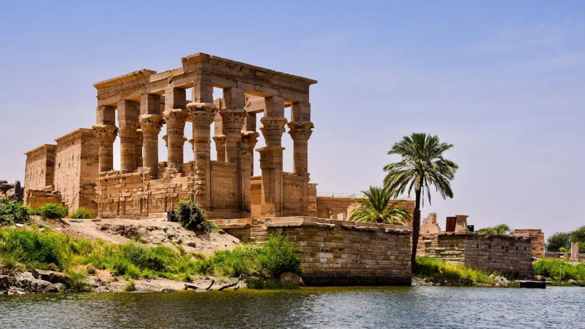 IMAGE OF PHILAE TEMPLE