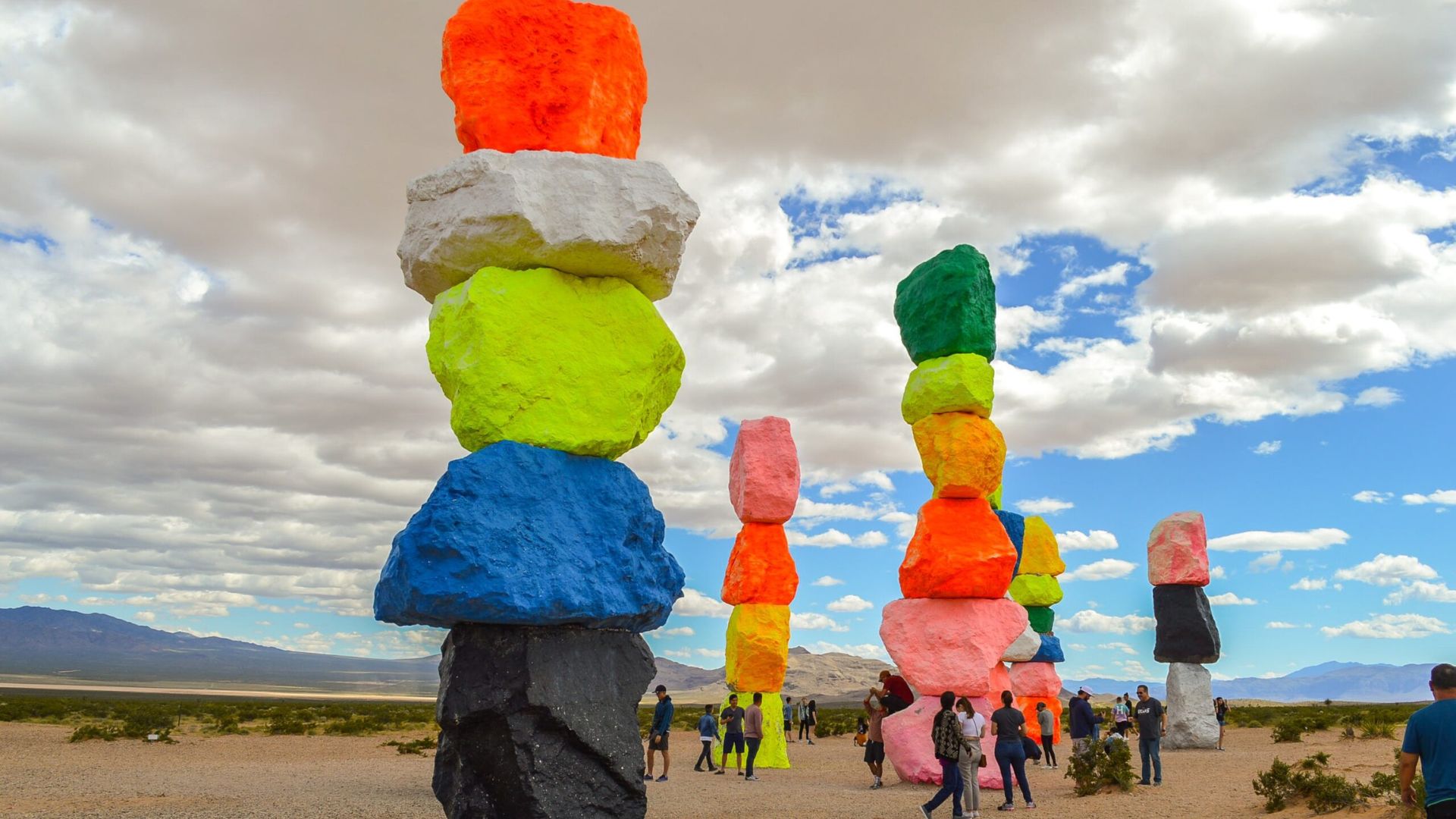 A PHOTO OF RAINBOW-COLOURED MOUNTAINS
