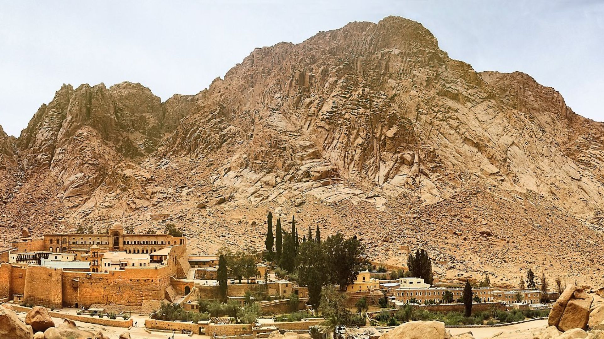  IMAGE OF MOUNT SINAI
