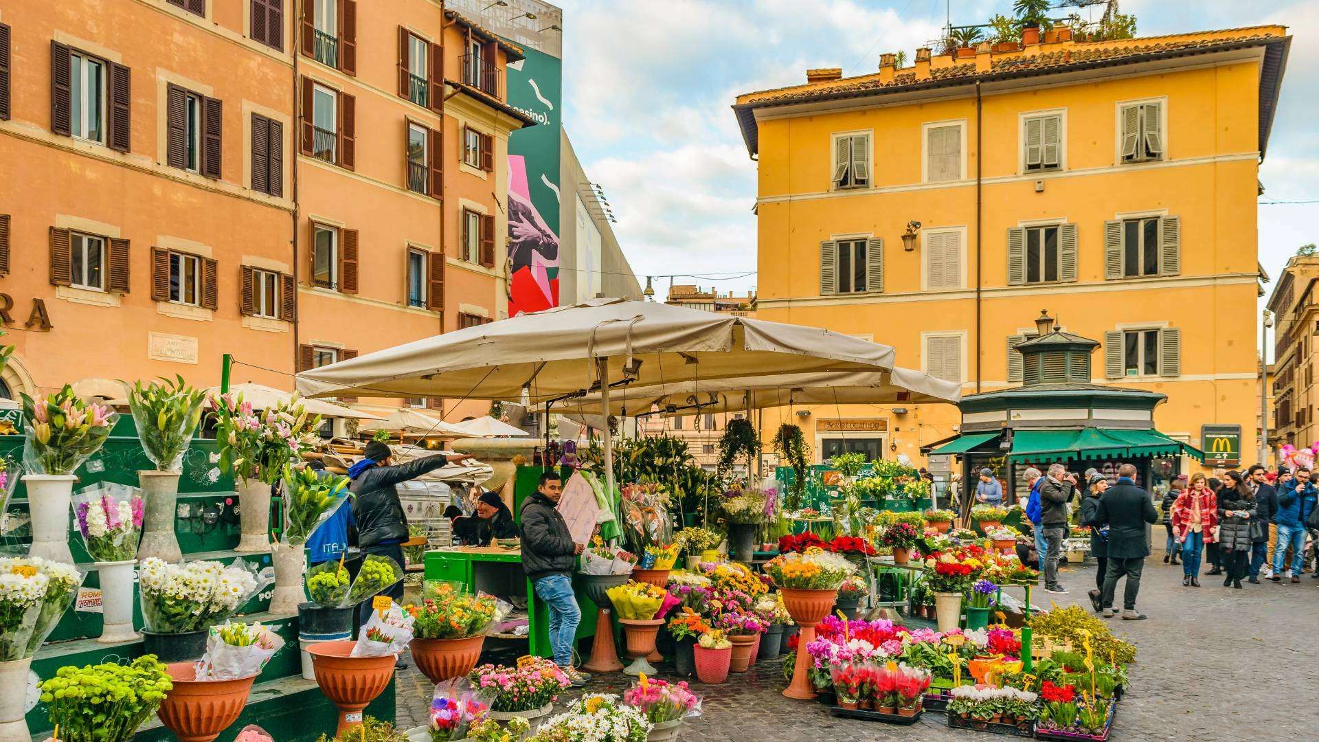 A PHOTO OF FROM THE MARKET OF CAMPO DE FIORI
