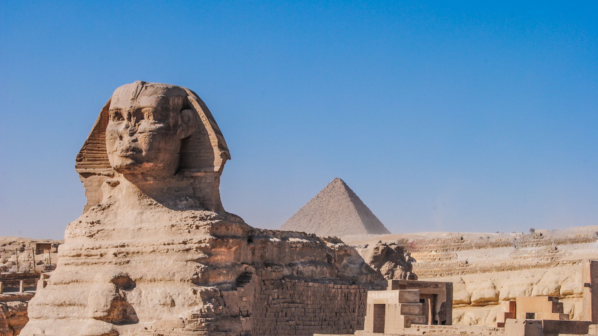  IMAGE OF THE SPHINX
