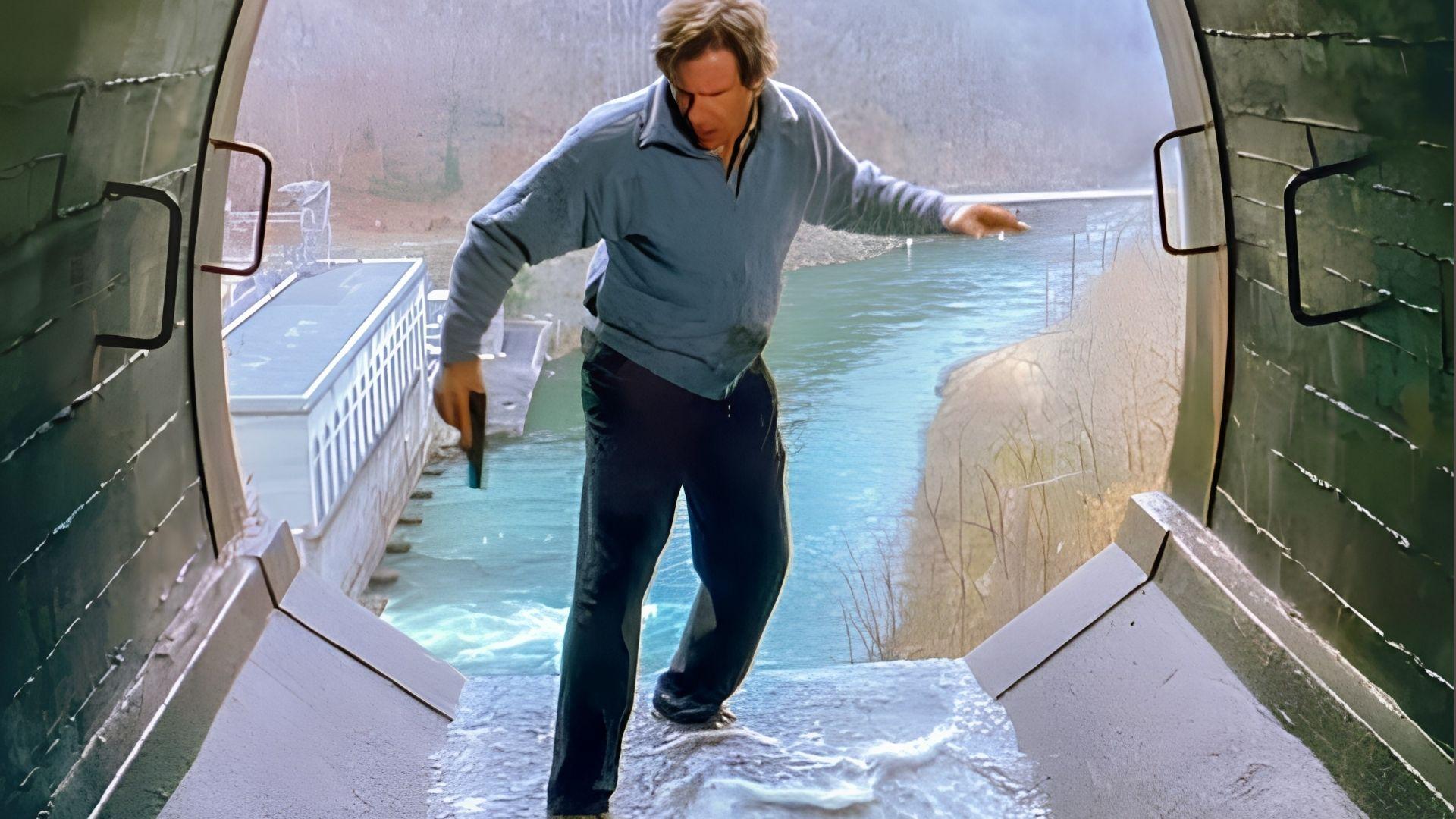 Harrison Ford as Dr. Kimble at Cheoah Dam in The Fugitive