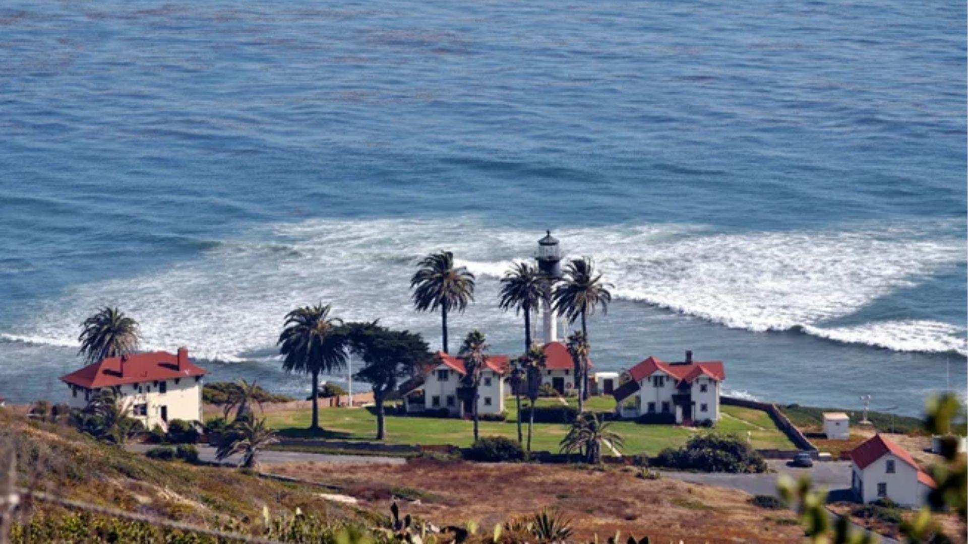 Point Sur Lighthouse overlooking the Pacific Ocean, one of the coastal filming locations seen in Top Gun: Maverick.