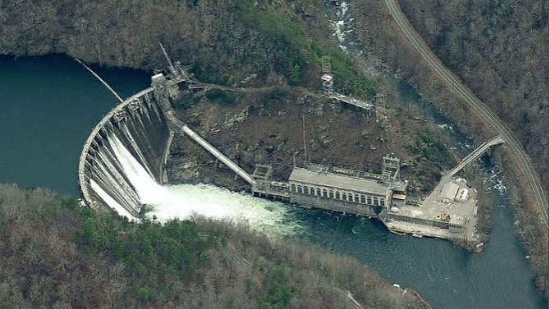 Aerial view of Cheoah Dam in North Carolina, The Fugitive jump scene site