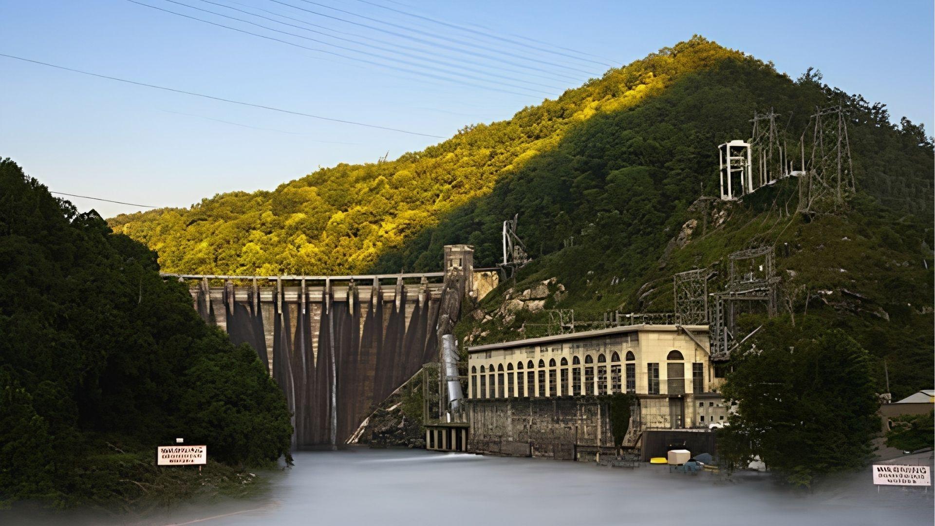 Cheoah Dam in North Carolina at sunset, The Fugitive dam jump location