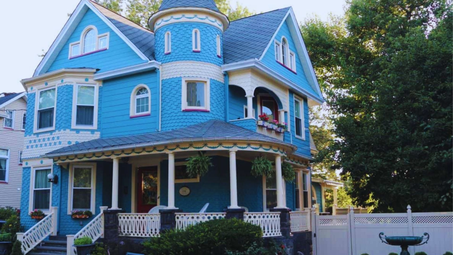 A blue house in frame showing one of the prime locations of “Gilmore Girls”.