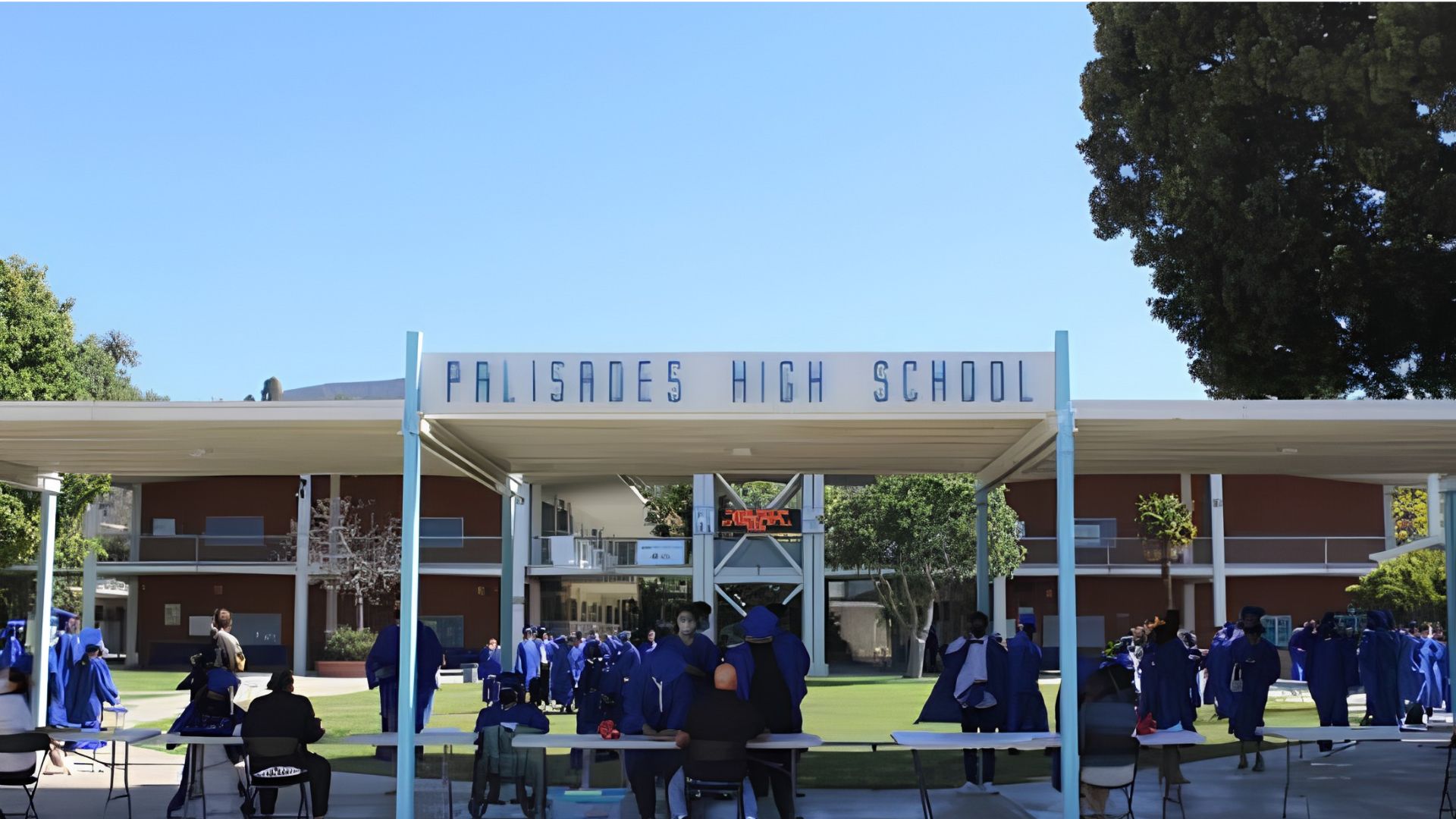 Palisades Charter High School in Pacific Palisades