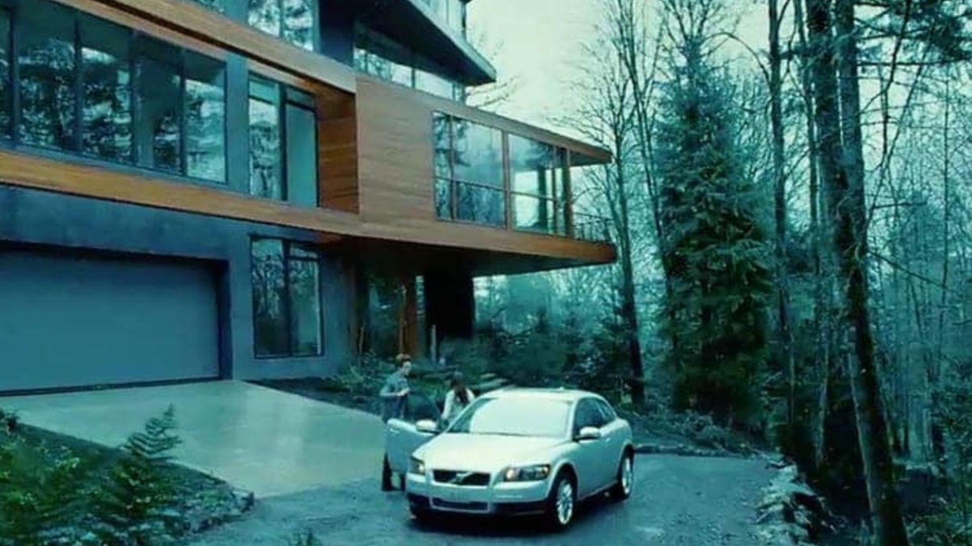 Portland House in frame